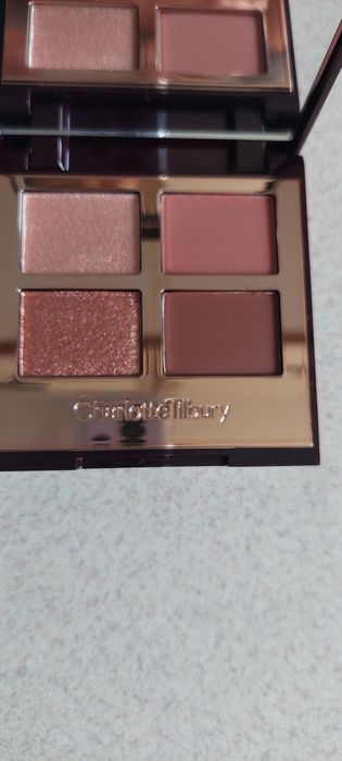 Charlotte Tilbury- paleta cieni