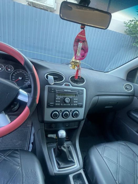 Ford fokus 1.6 газ-бензин