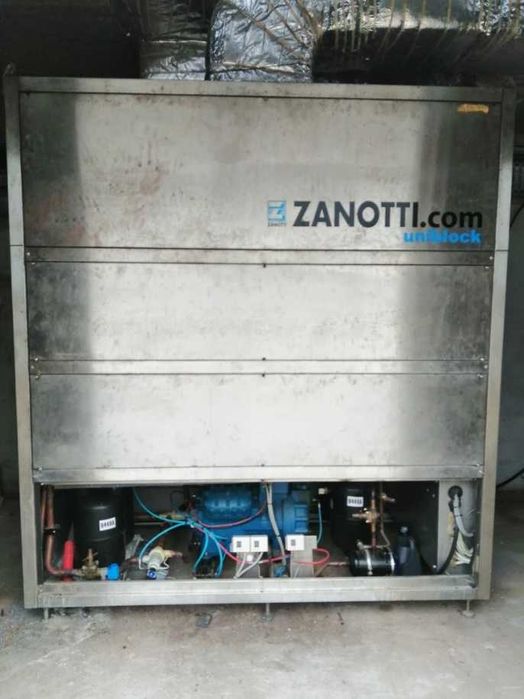 Secador com controle de temperatura e humidade - Zanotti UAV 030 ER01B