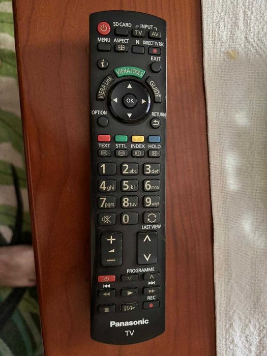 TV Panasonic tx p42c2e - 42 Polegadas até 100Hz + Movel TV Vazio 200 €
