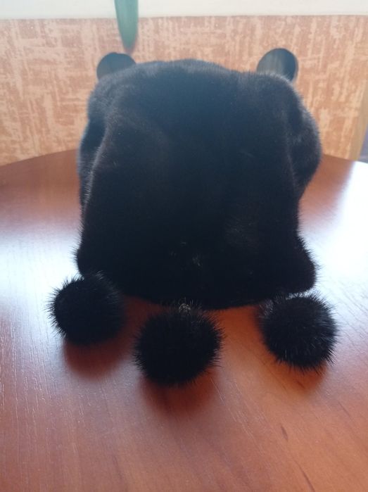 Шапка норкова жіноча