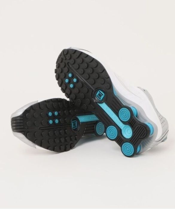 Nike shox R4