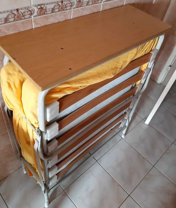 Cama dobrável de ferro (solteiro)