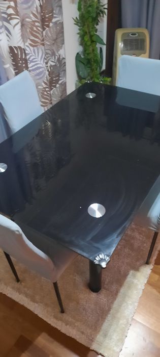 Mesa de jantar...