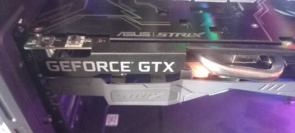 Asus ROG Strix GTX 1660 Super 6GB