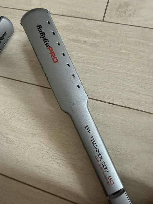 Випрамляч для волосся Babyliss PRO та інше