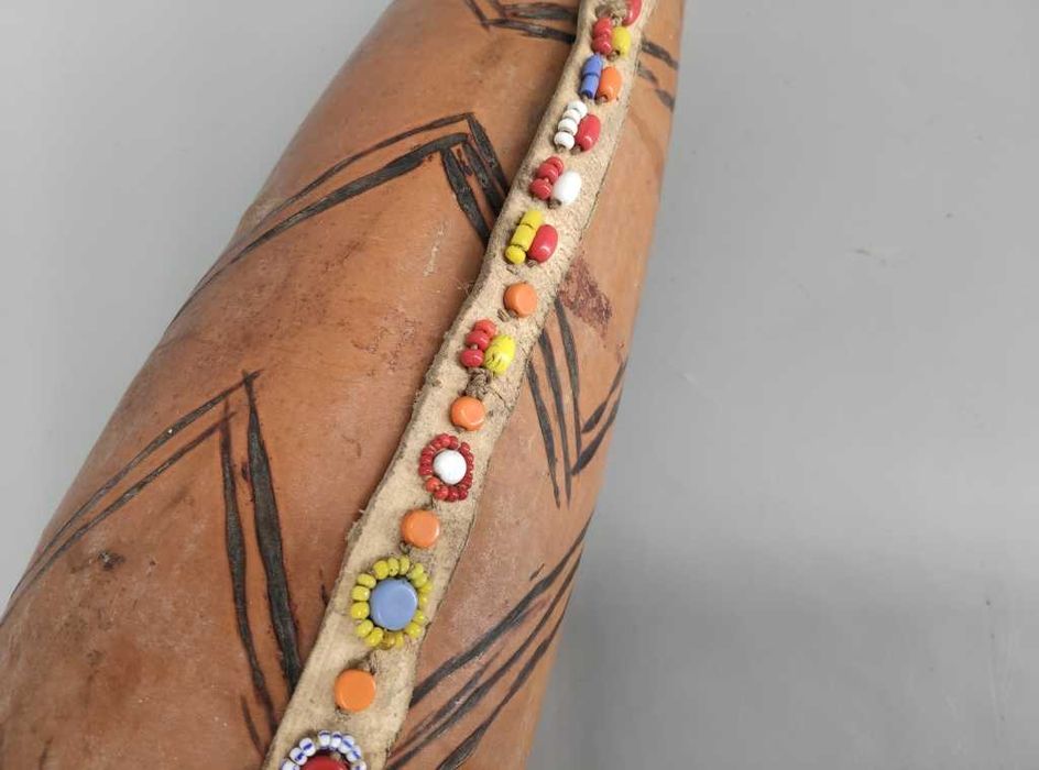 Garrafa e Tubo Africano Vintage