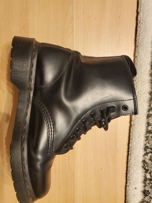 Dr.Martens mono black
