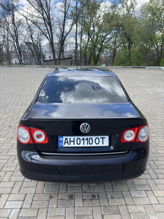 Продам Volkswagen Jetta Mk5 (2007) — 1.9 TDI
