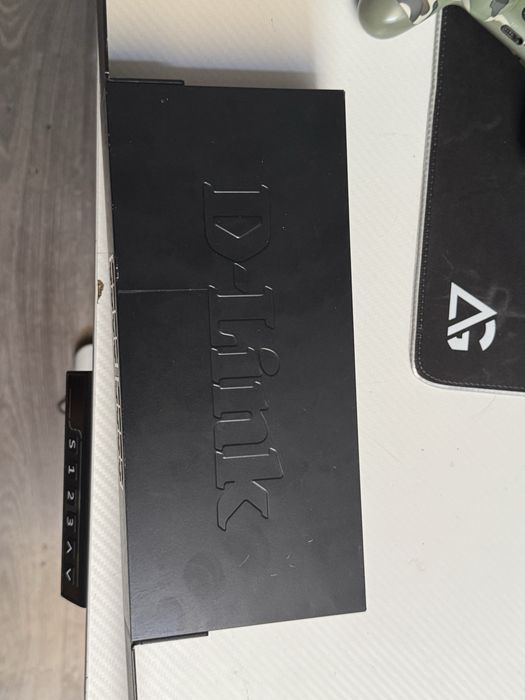 D-Link DES-1016D