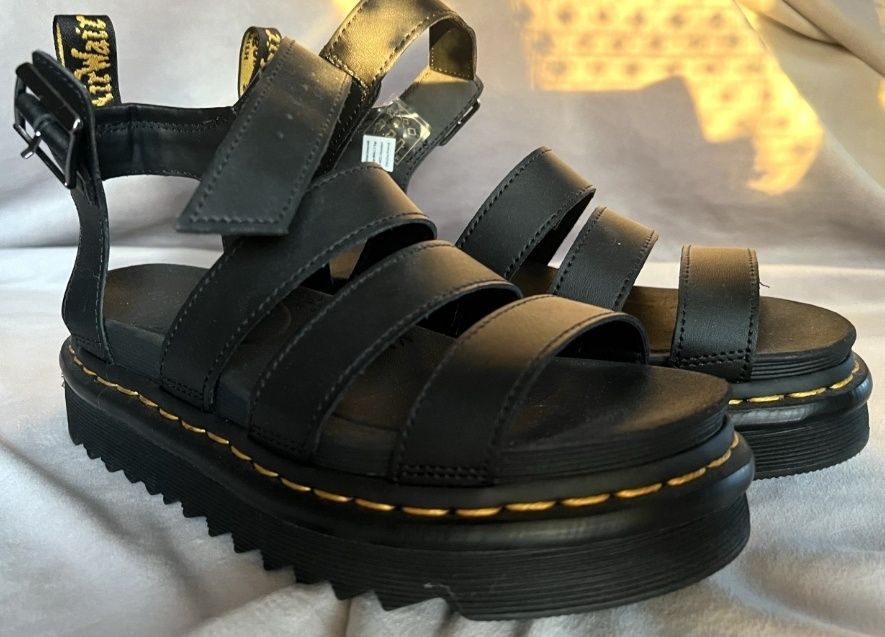Сандалі Dr.Martens 37-38.