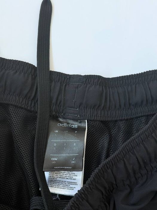 шорти Adidas оригінальні