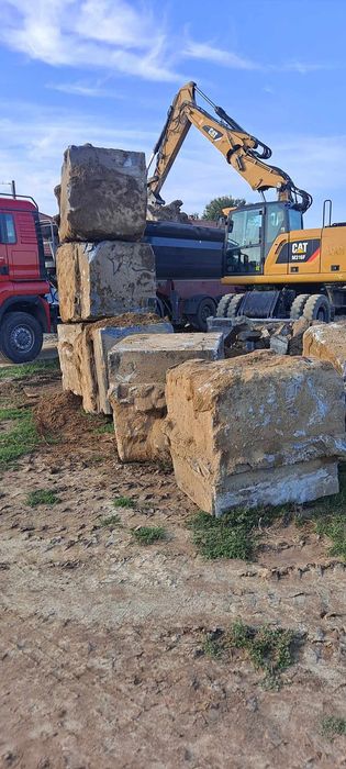 Wywóz ziemi, humusu, torfu, czarnoziemu, piachu, gruzu Odbiór Wywózka