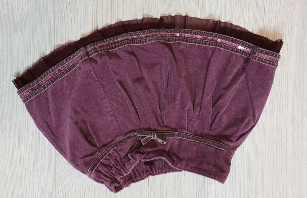 Spódniczka dziewczęca