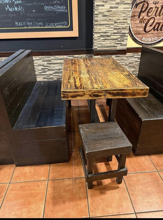 Mesas e cadeiras para restaurante, café