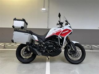 Moto Morini X-Cape 650