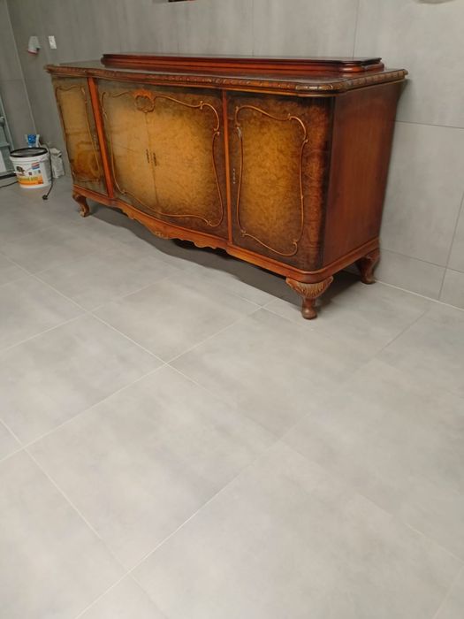 Sprzedam drewnianą komodę