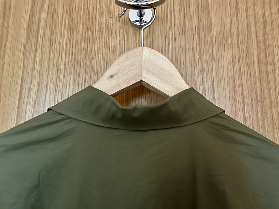 Camisa Oversize verde escura - Tendências