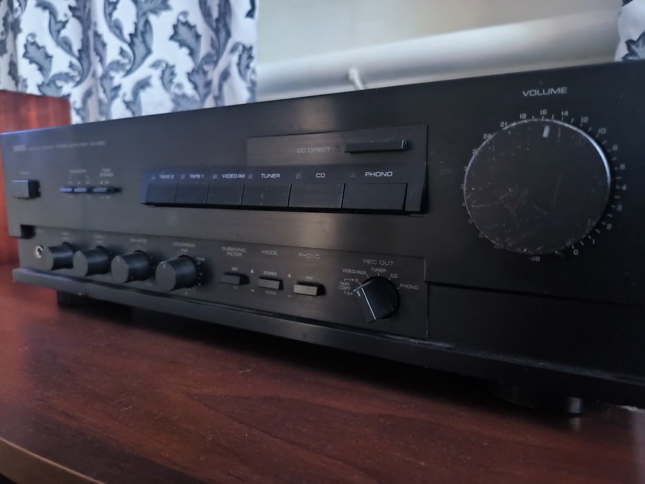 Усилитель Yamaha AX530