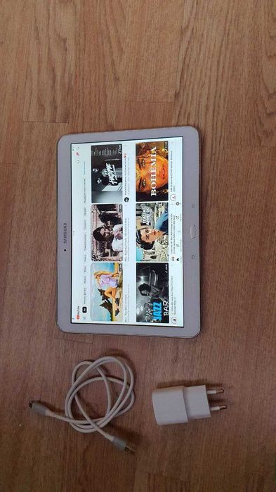 Планшет Samsung Galaxy Tab T530 16Gb 10.1" White