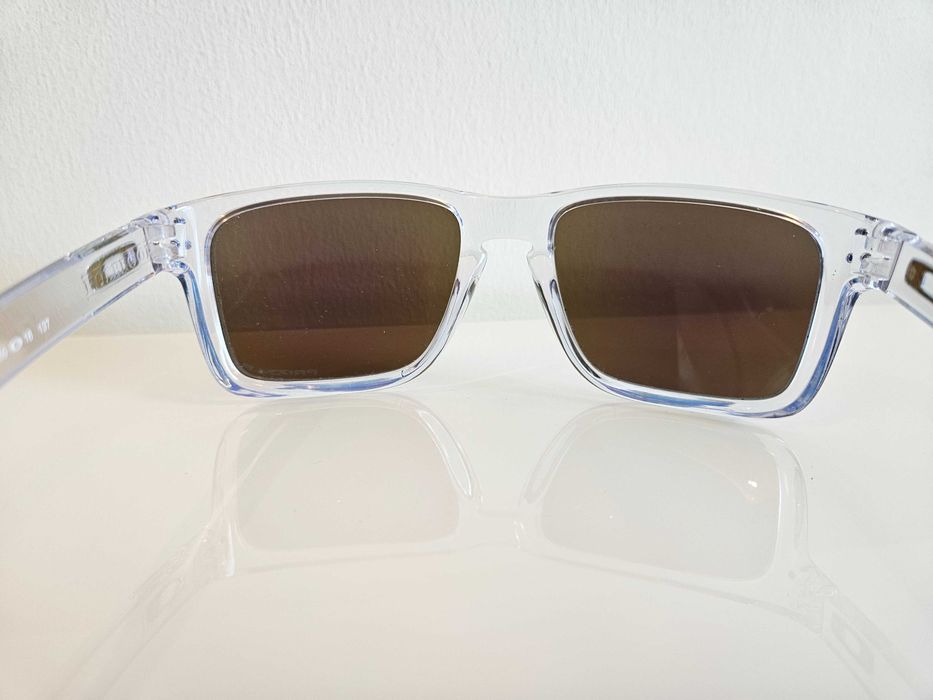 Óculos de Sol Polarizados Oakley Holbrook XL 9417 com estojo.