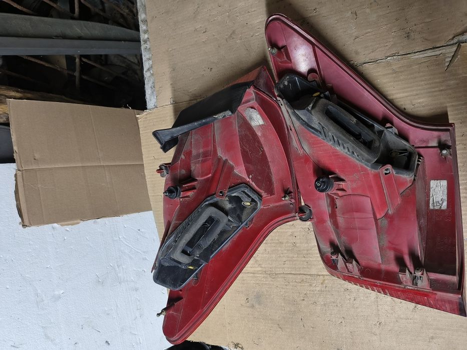Lampy tylne Peugeot 407 europa kombi