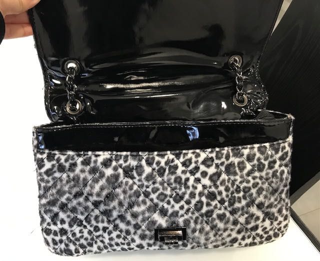 Mala Preta e Branca Nova