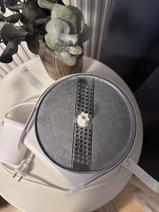 Litewska elektryczna maszynka do tarcia ziemniaków Migiris