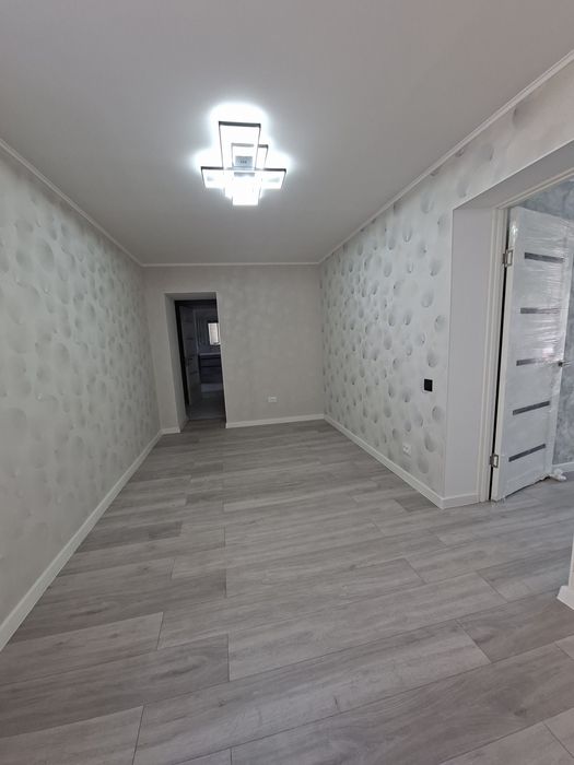 Продам в Центрі частину будинку