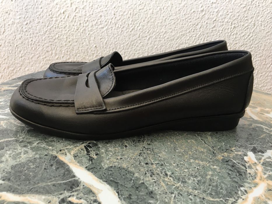 Sapato de couro - tam.39