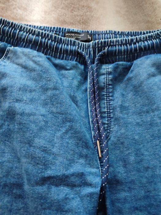 Jeansy Joggers House