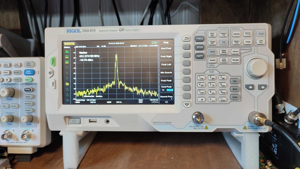 Analizator widma Rigol DSA 815 TG 1.5 GHz