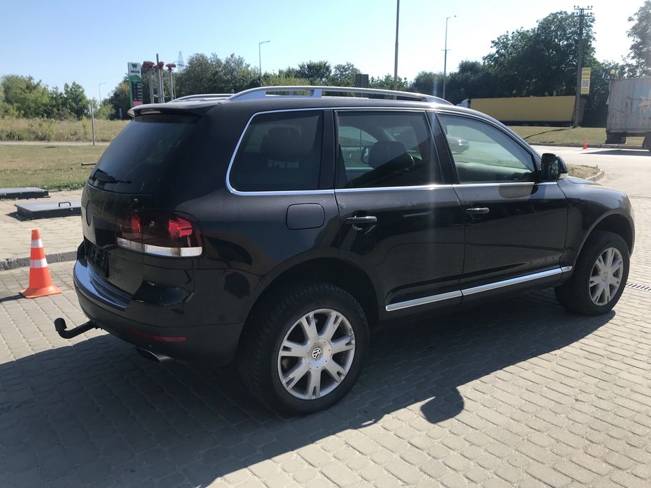 Фольцваген Таурег .3.0 дизель.Автомат