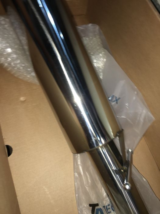 Silenciador dianteiro