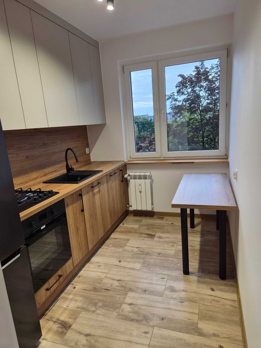 NOWOCZESNE 2 POKOJE | 50 m² | Po generalnym remoncie | Balkon | Winda | GRUNWALD | JUGOSŁOWIAŃSKA