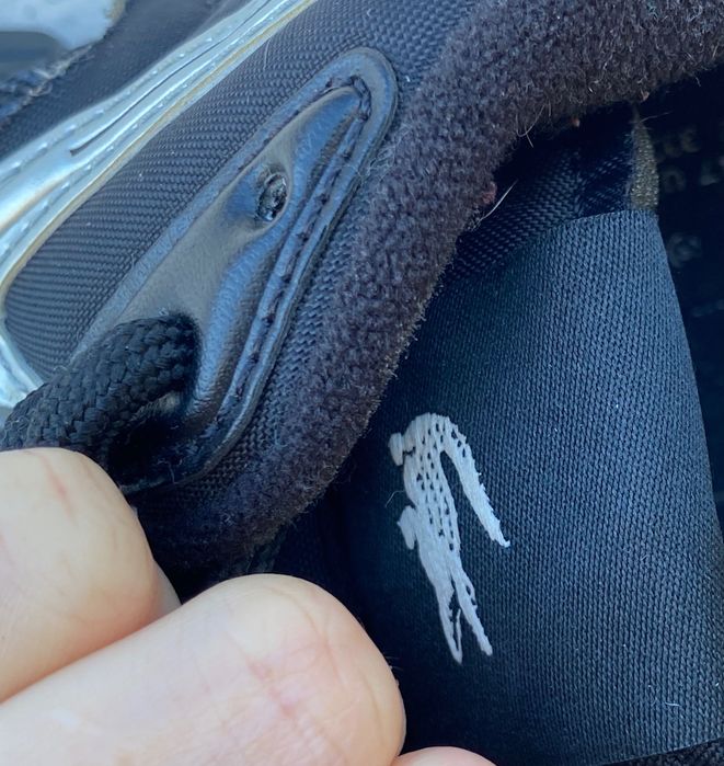 Продам кроссовки