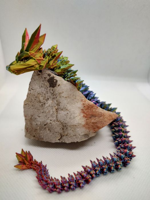 Ruchomy kryształowy smok