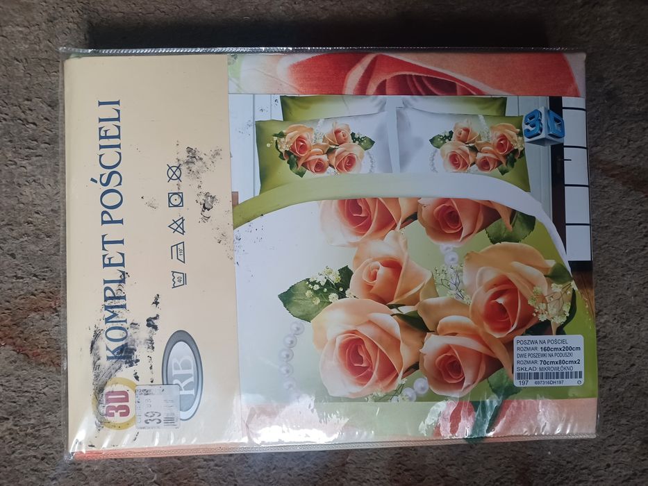 Nowa pościel 3D  z nadrukiem kwiatów