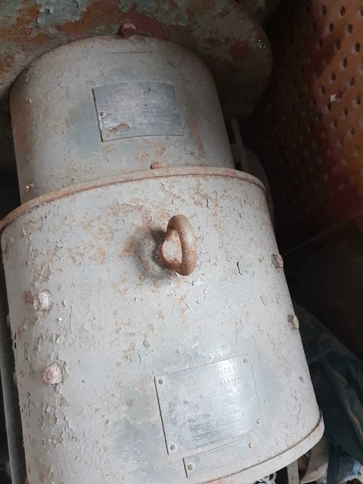 Sprzedam spawarkę z czasów II wojny światowej