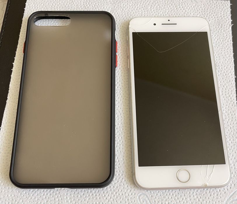 Urzywany Iphone 8 Plus, akum.75 %, więcej po telefonu.