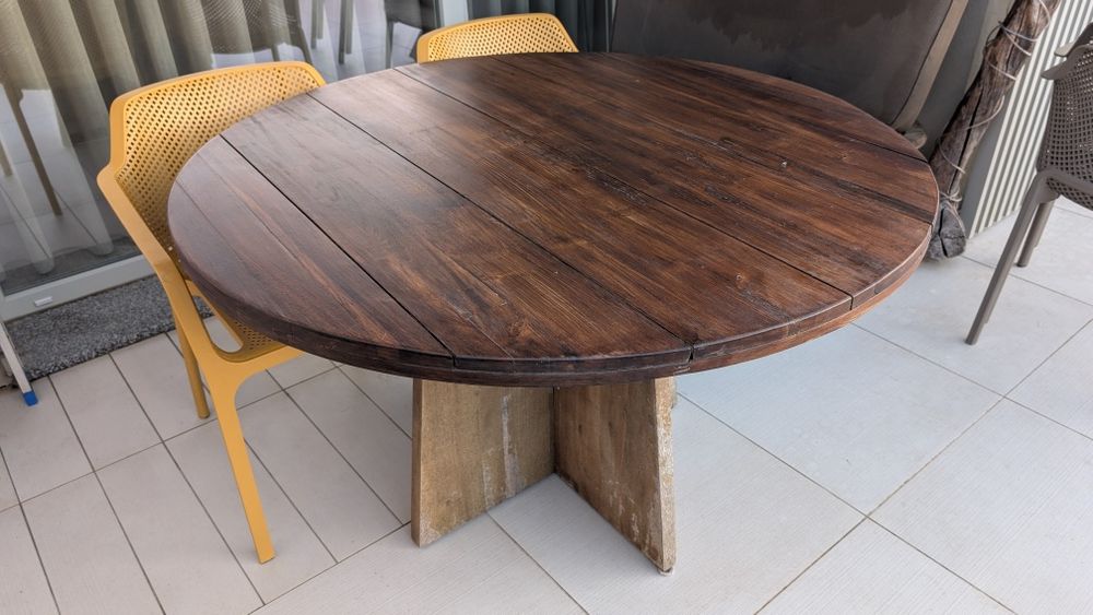 Mesa de Jardim La Redoute 
Acácia 
73cm.de altura 
120cm de diâmetro
