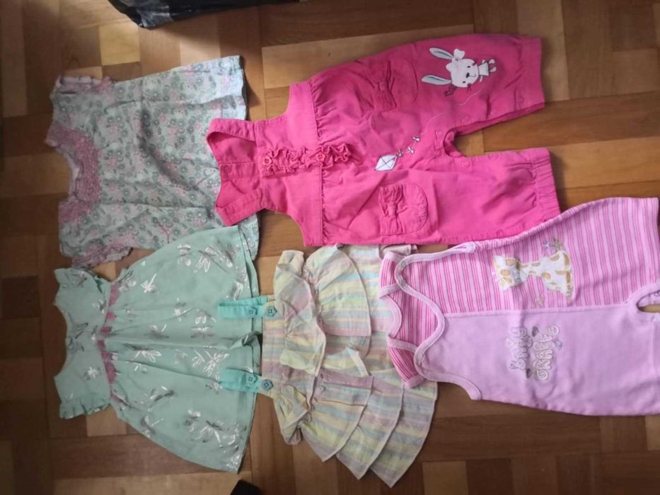 Zestaw paka letnich ubrań dla dziewczynki r 68
