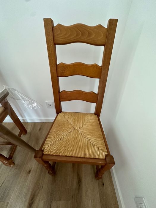 6 Cadeiras Rústicas