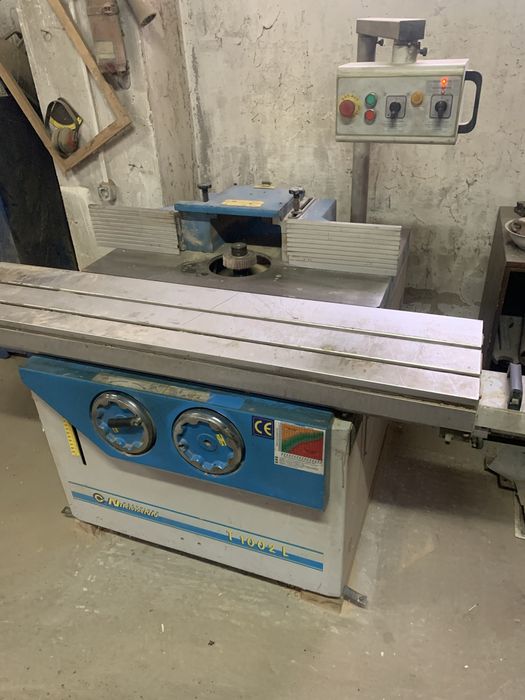 Фрезерный станок STOMANA  T  1002 L