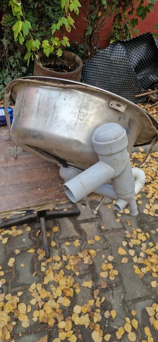 Zlew okrągły z baterią i syfonem 50cm