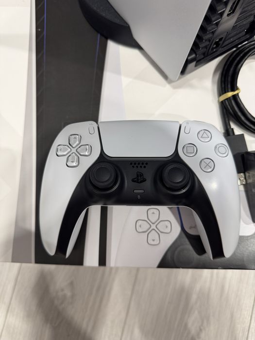 Playstation 5 з дисководом
