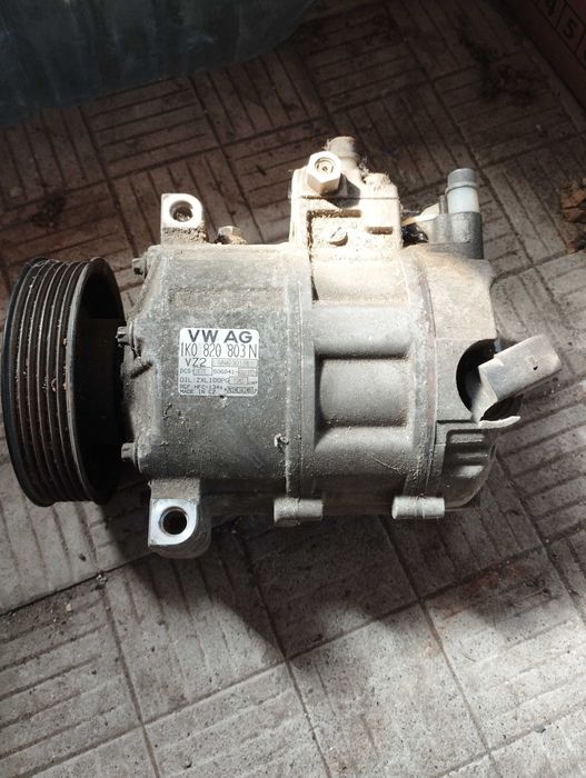 Продам компрессор кондиционера Шкода