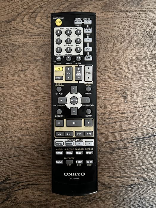 amplitunera Onkyo TX-SR504E i odtwarzacza DVD Onkyo DV-SP405