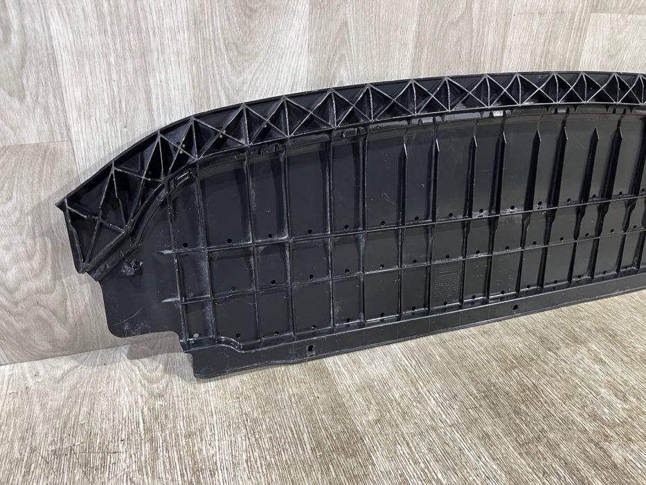 Бампер передний Skoda Skala ( 2019 - 2024 г. ) Защита днища