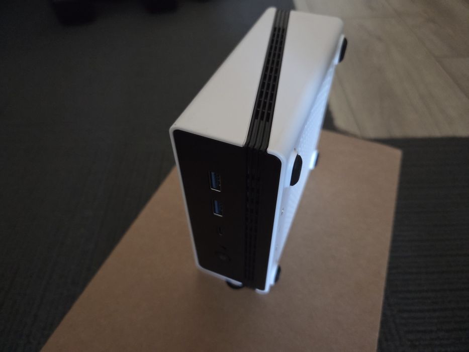 MiniPC Chuwi Ubox Ryzen 5 6600H, 16GB RAM DDR5